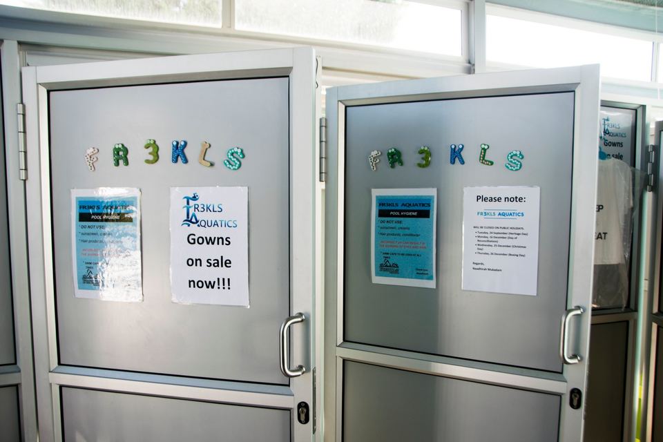 Changing room doors at FR3KLS Aquatics